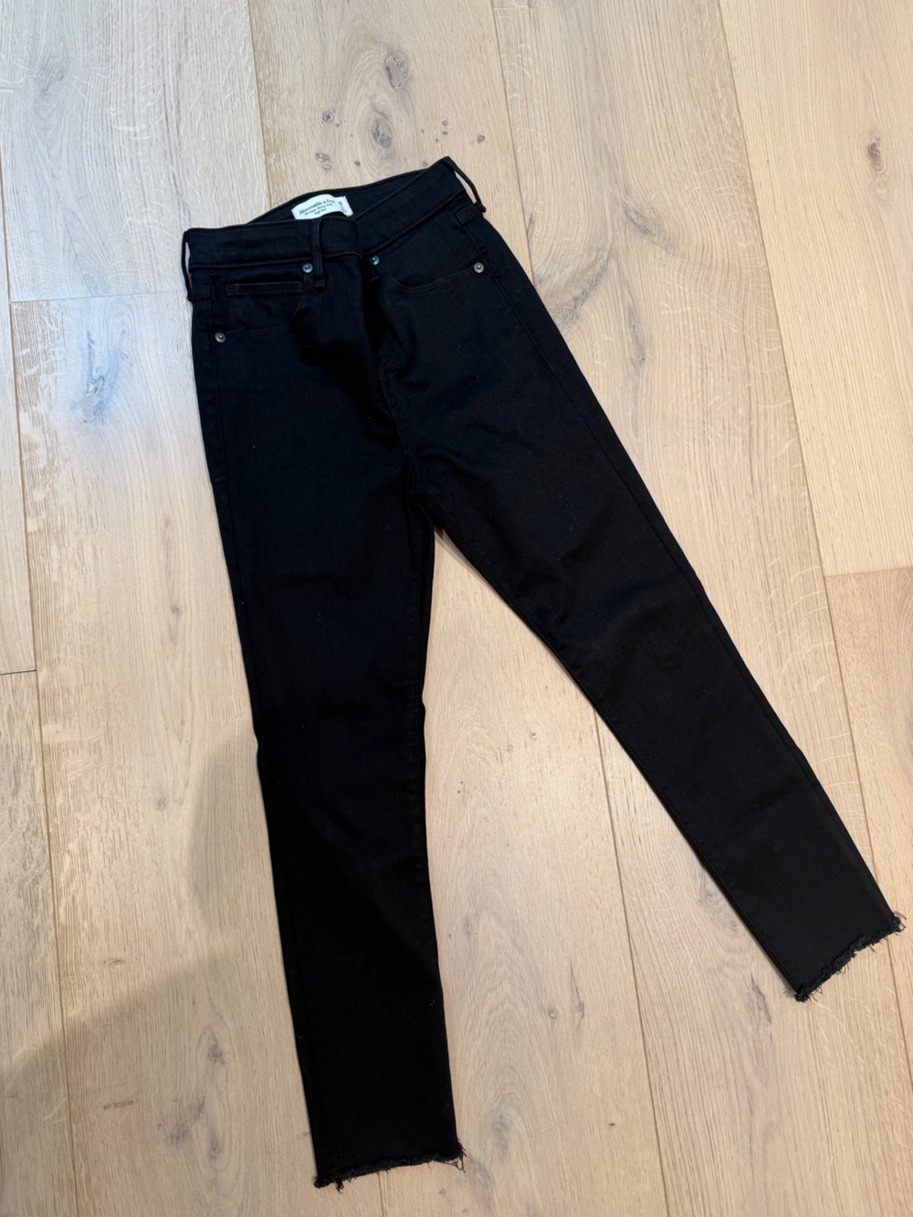 Abercrombie & Fitch Women's Black Skinny Jeans
